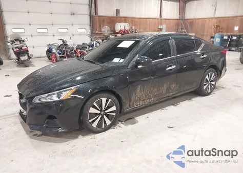 2021 Nissan Altima Sv Fwd z USA, uszkodzony, nr VIN 1N4BL4DV0MN400829